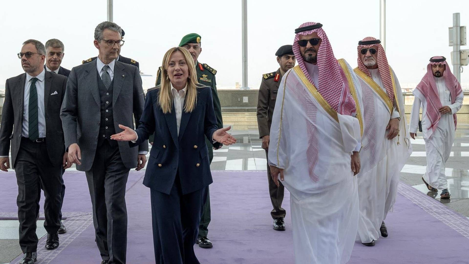 ميلوني في جدة بزيارة غير معلنة لتعزيز "أمن الطاقة" وسط حروب المنطقة