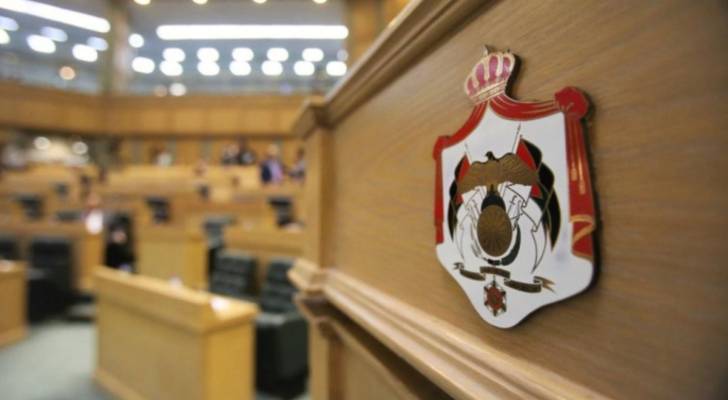 "بدكم تزوجوهم؟".. سجال نيابي حول مصطلح الاستقرار العاطفي في قانون التربية