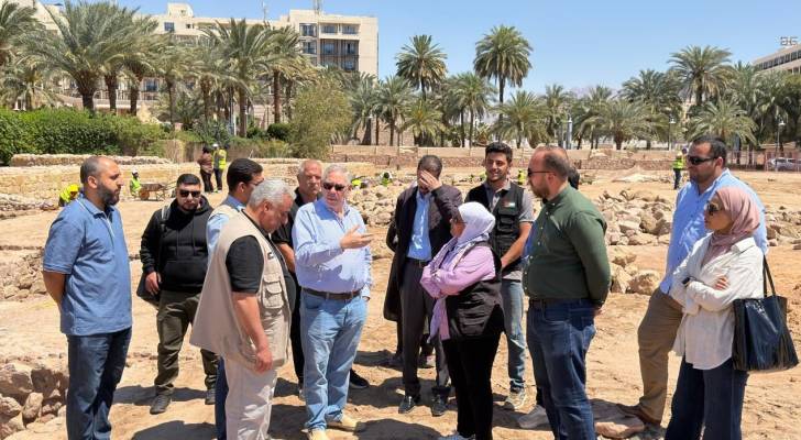 رئيس سلطة العقبة و مدير عام دائرة الأثار العامة