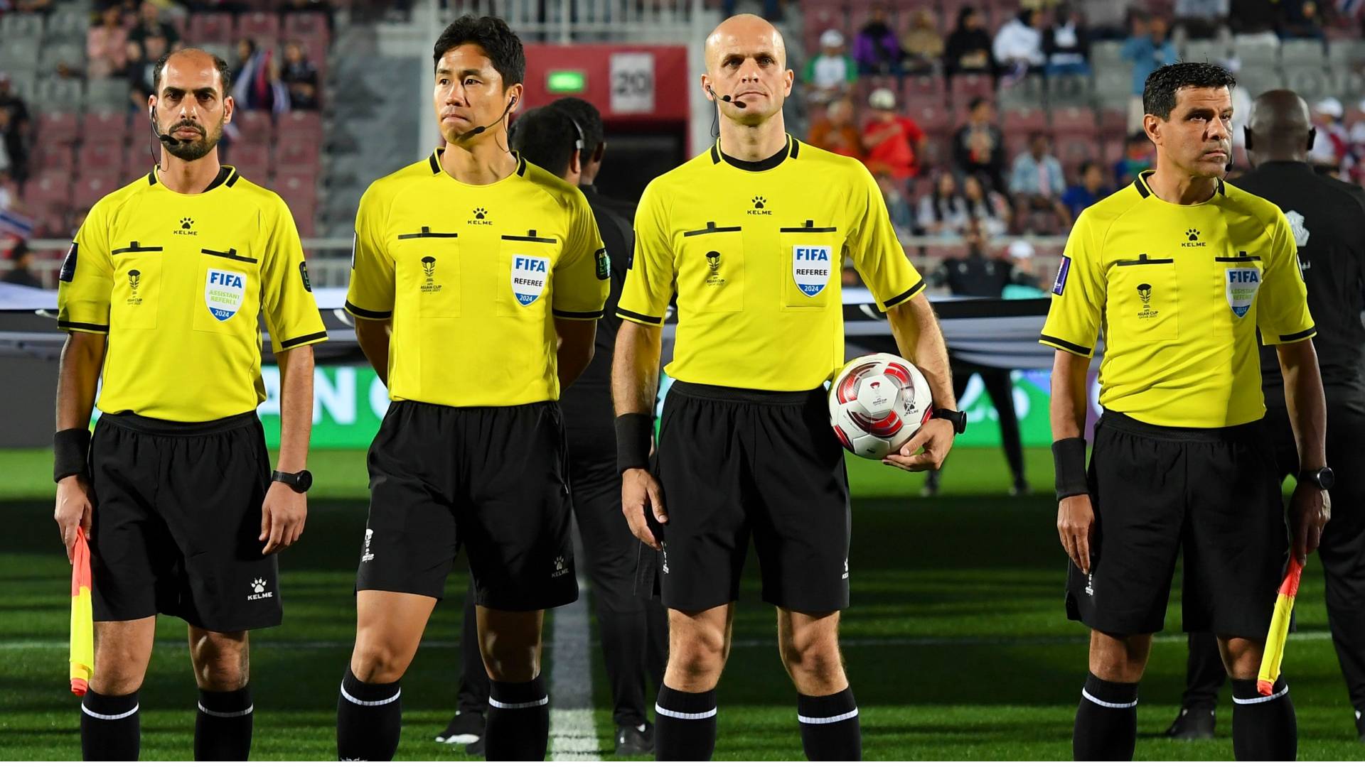 اتحاد كرة القدم يعلن حكام الجولة 24 من دوري المحترفين وسط صراع مشتعل على الصدارة