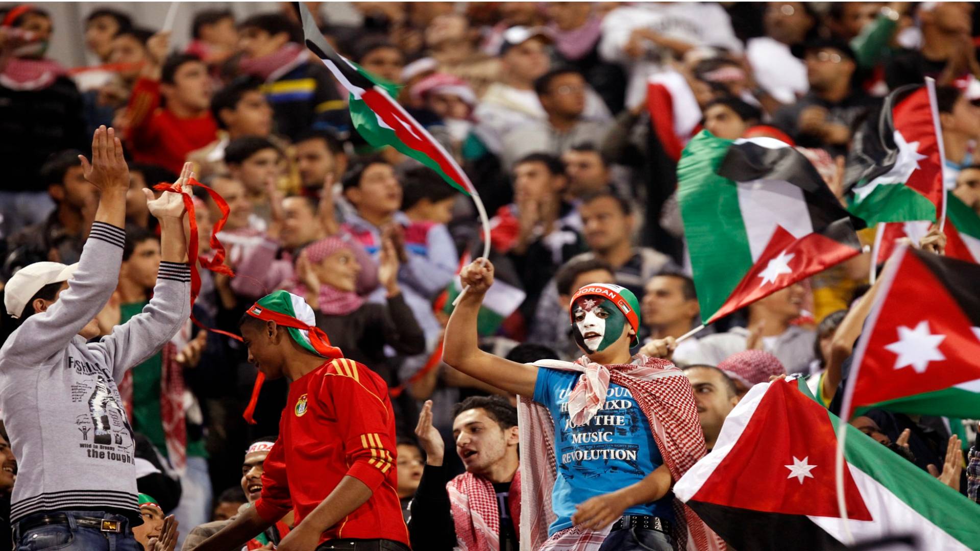 الجماهير الأردنية تستعد لمؤازرة المنتخب في المونديال رغم صعوبة التوقيت