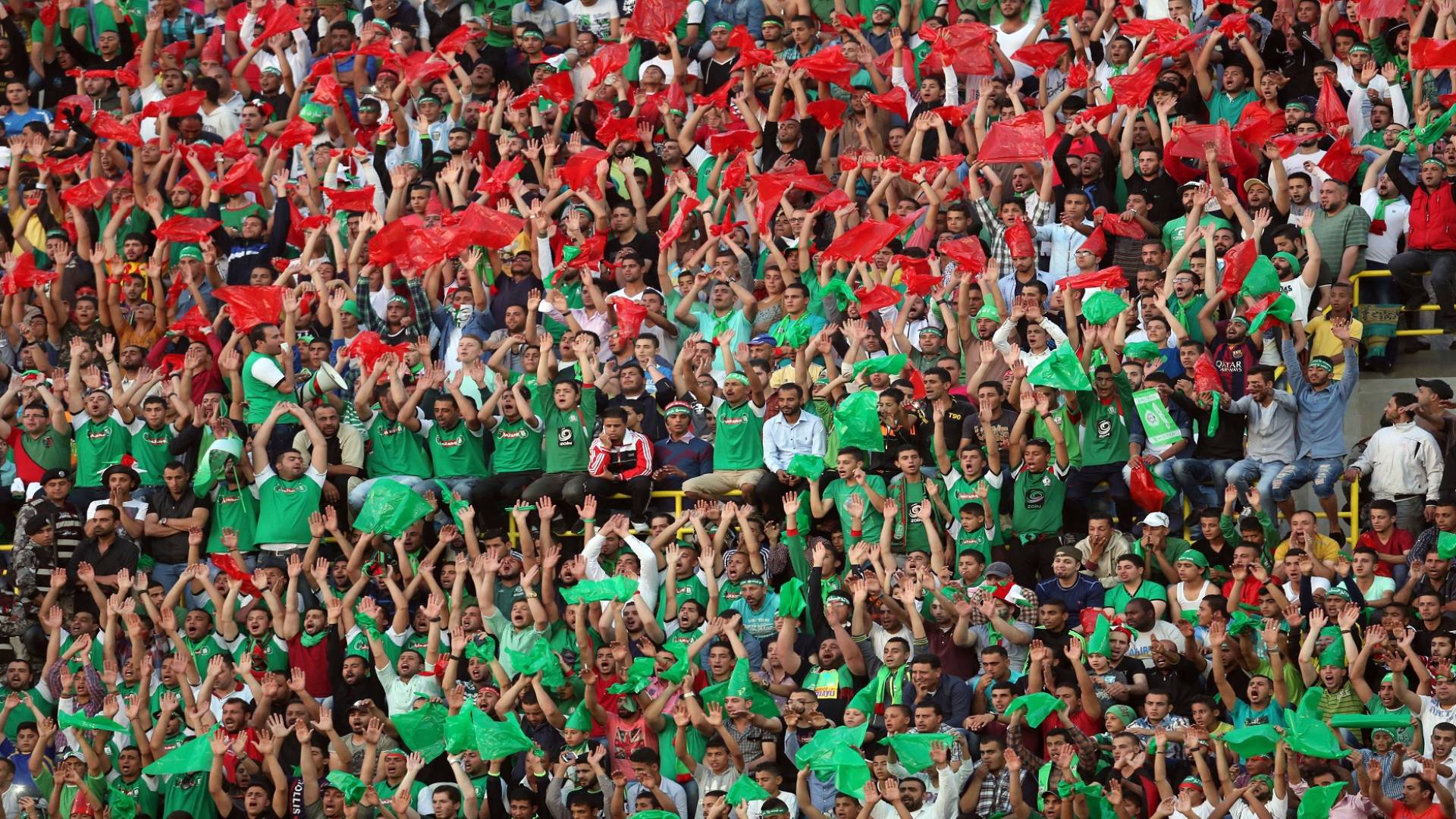 جماهير الوحدات تحتفي بالصدارة وتدعو لدعم أكبر في سباق اللقب