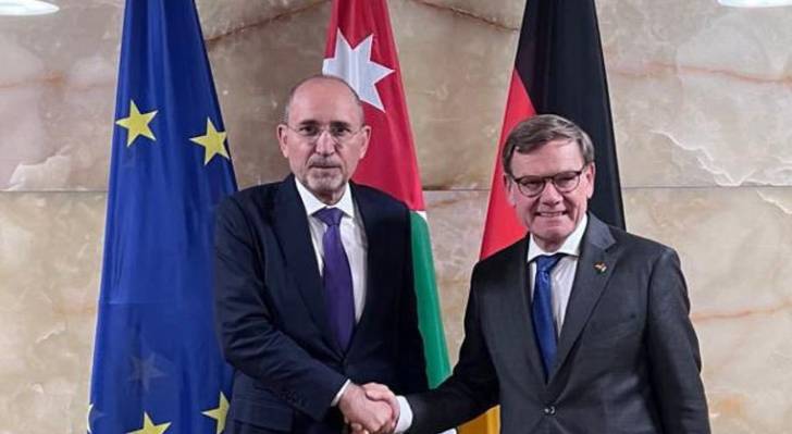 صورة نائب رئيس الوزراء ووزير الخارجية وشؤون المغتربين أيمن الصفدي مع وزير الخارجية الألماني الدكتور يوهان دافيد فاديفول