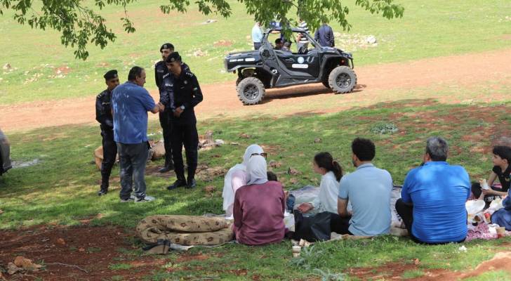 الحملات الرقابية والتوعوية البيئية بالتزامن مع الموسم السياحي والتنزه
