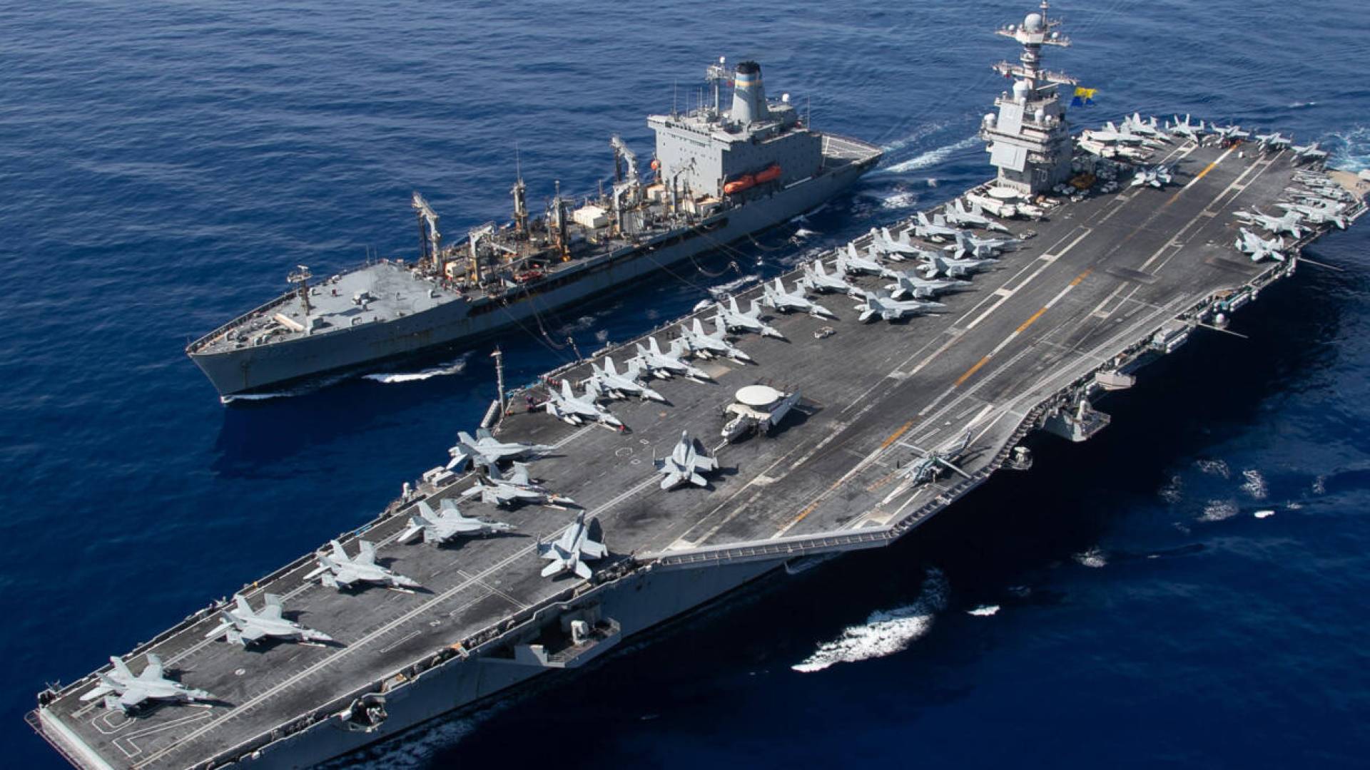 واشنطن تدفع بأكبر حاملة طائرات للعالم نحو البحر الأحمر