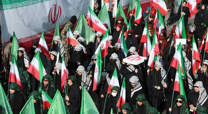 مسيرة نسائية في طهران