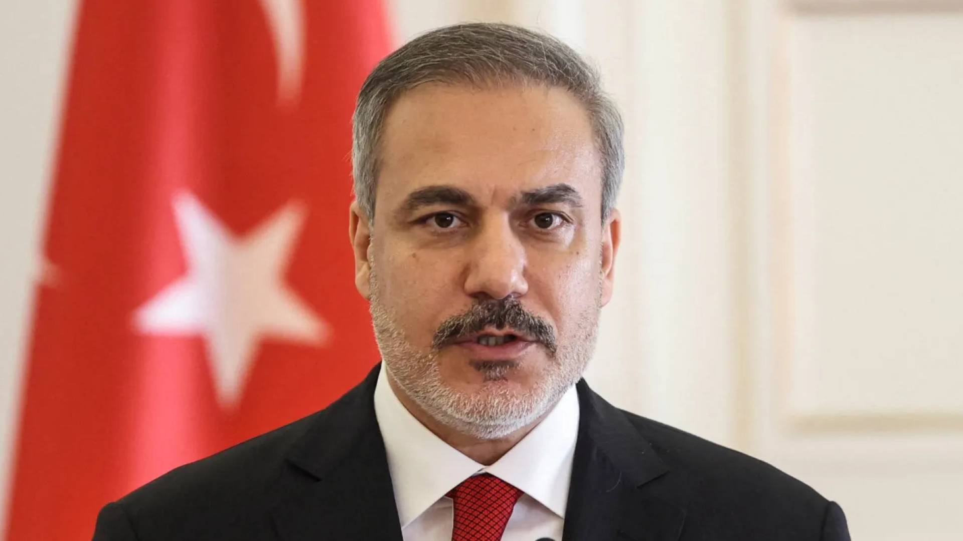 وزير الخارجية التركي يتهم " تل أبيب " بالسعي لفرض واقع جديد في لبنان