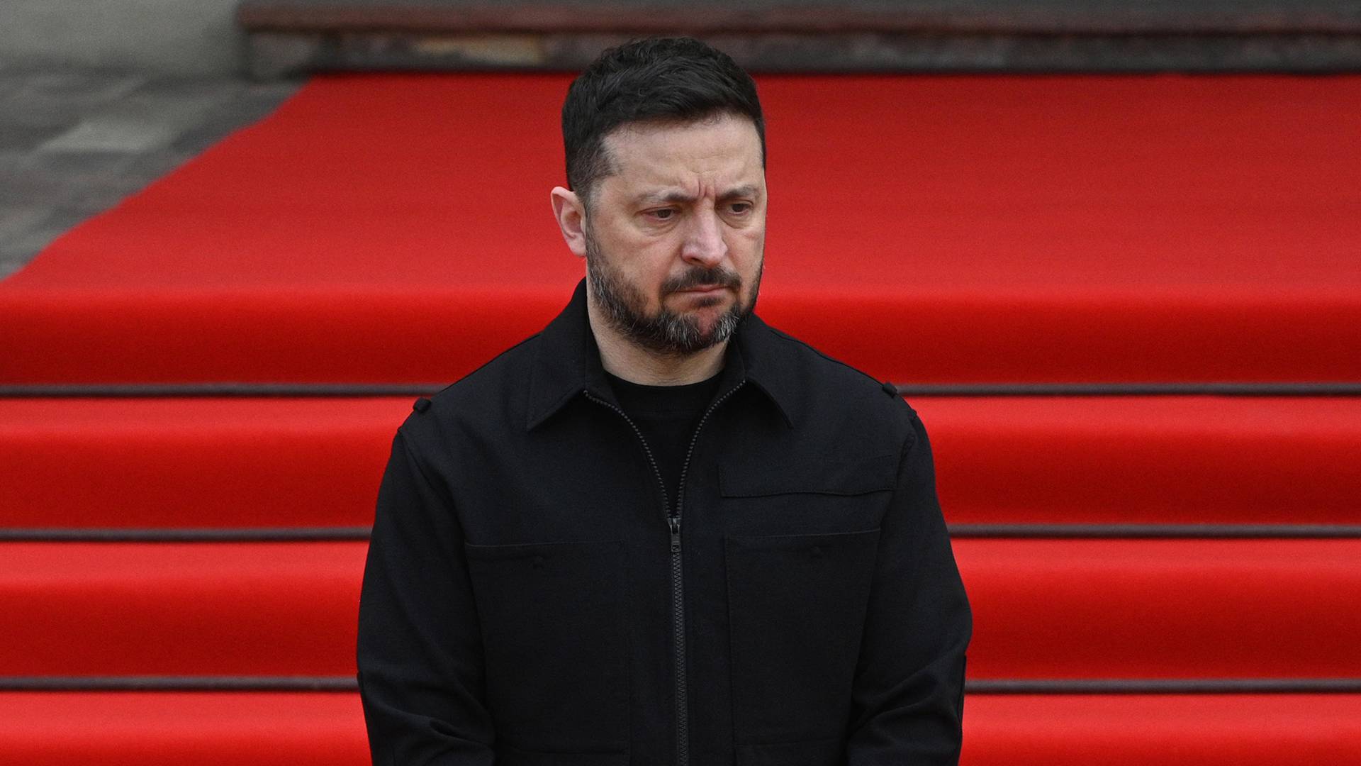 زيلينسكي: أوكرانيا تبني منظومة دفاع باليستي خاصة بها خلال عام