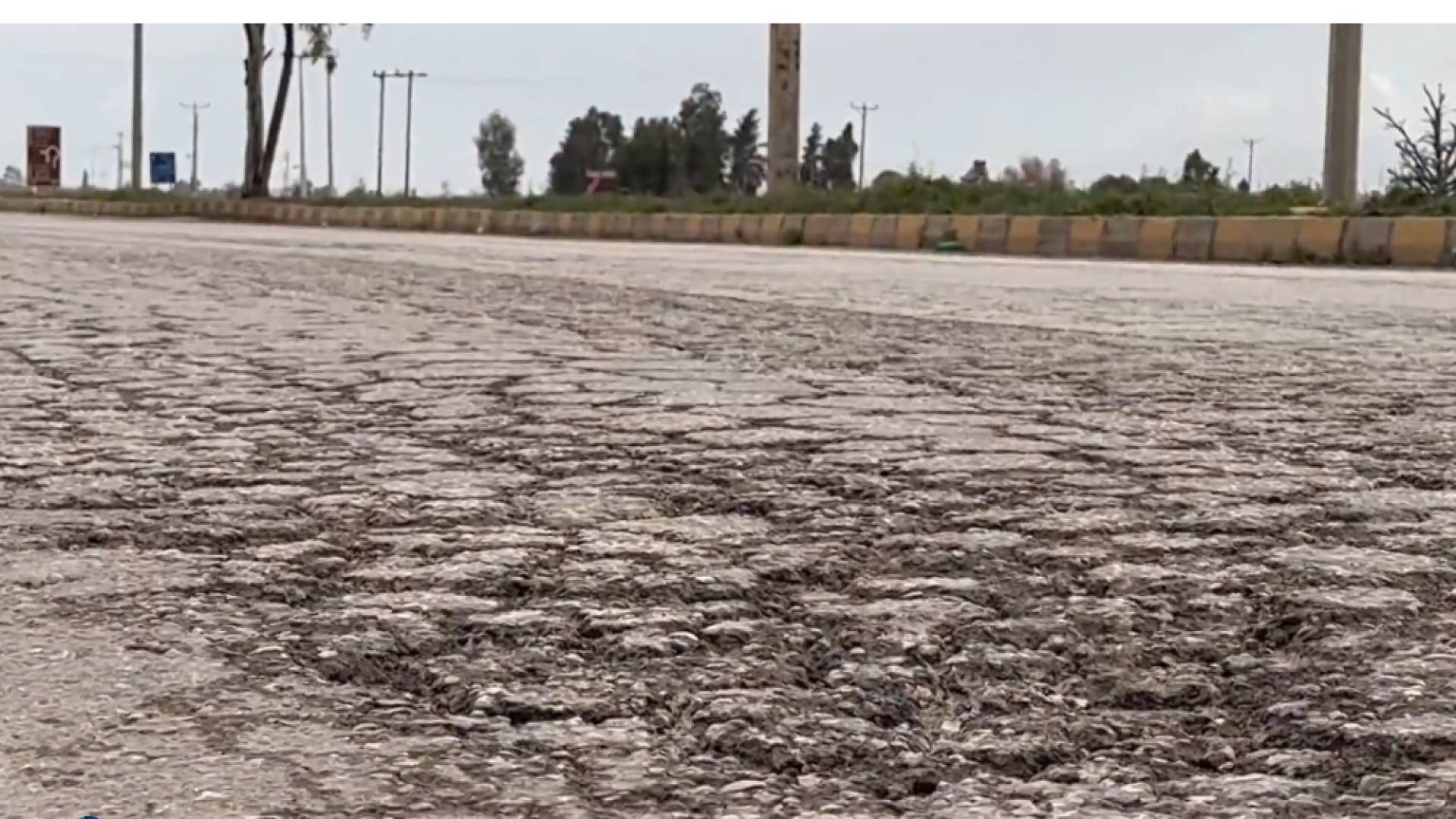 الأشغال لـ"من هنا نبدأ": طريق بغداد الدولي موجود على سلم أولويات الوزارة وتعبيده بشكل كامل يكلف 300 مليون