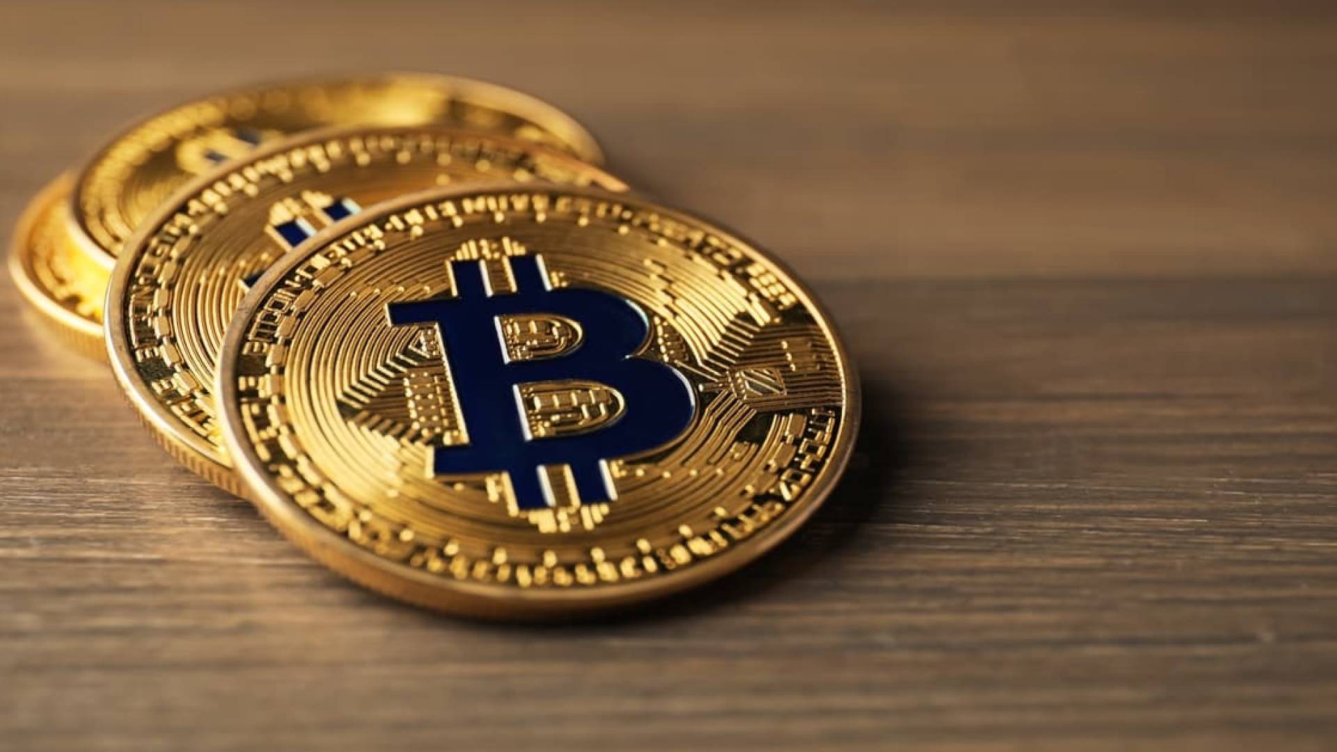 سعر البيتكوين اليوم مقابل الدولار: ارتفاع "البيتكوين" بنسبة 2.22% وتخطيه حاجز 77 ألف دولار