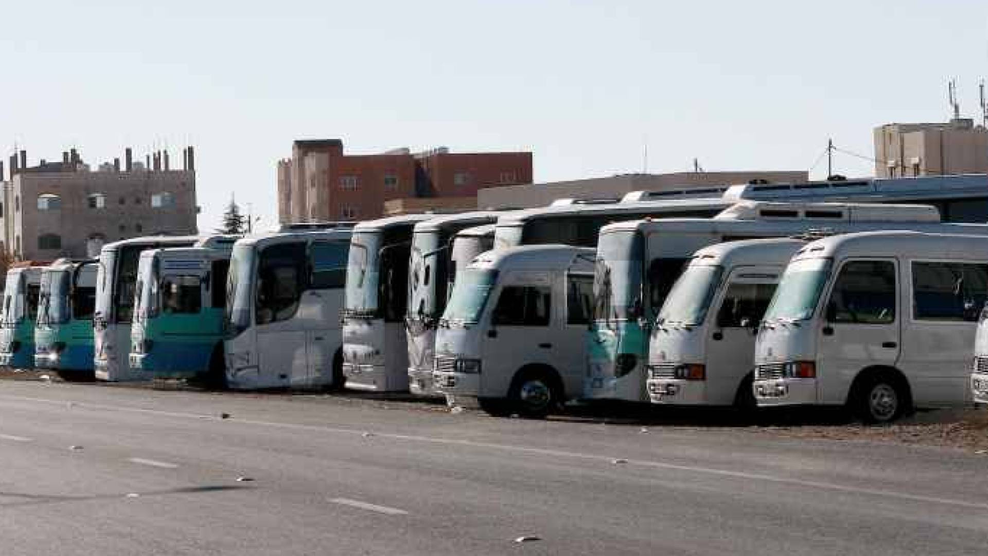 النقل البري: إطلاق خطوط جديدة لتعزيز النقل العام في الزرقاء والمفرق وجرش