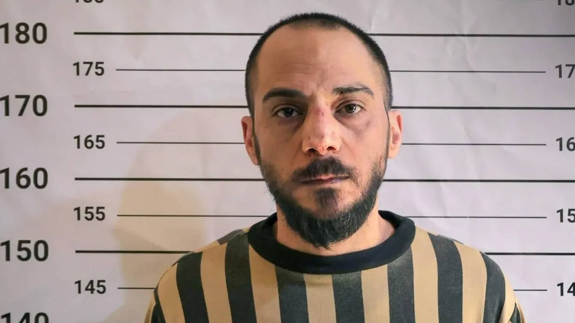 ارتياح وفرحة عارمة تجتاح الشارع السوري إثر اعتقال "جزار التضامن" أمجد يوسف