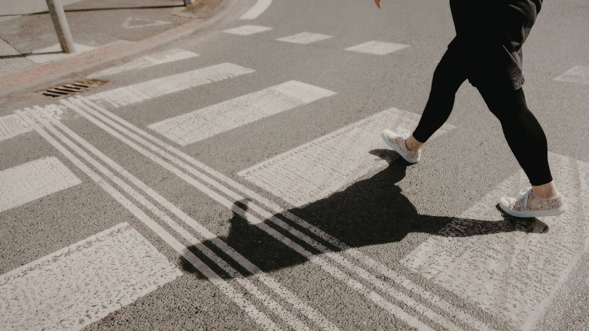 أمانة عمان تبدأ رصد مخالفة "تغيير المسرب" إلكترونياً عند الإشارات.. والغرامة تصل لـ 100 دينار 