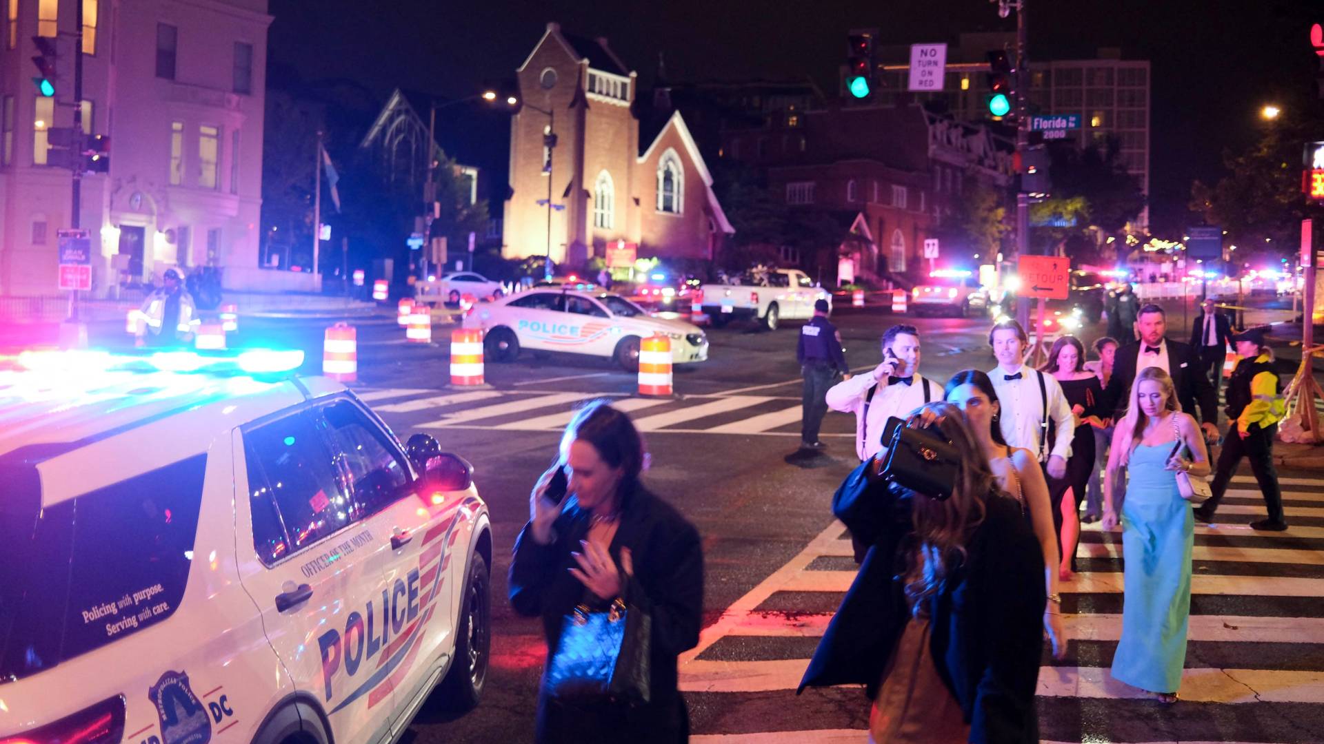 نيويورك تايمز: الرئيس ترمب يغادر فندق واشنطن هيلتون