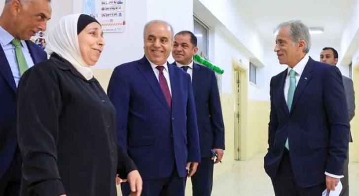 رئيس الوزراء الدكتور جعفر حسان