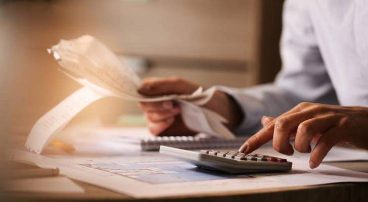 بتوجيهات من رئيس الوزراء: ضريبة الدخل تباشر صرف الرديات لـ 140 الف مكلف