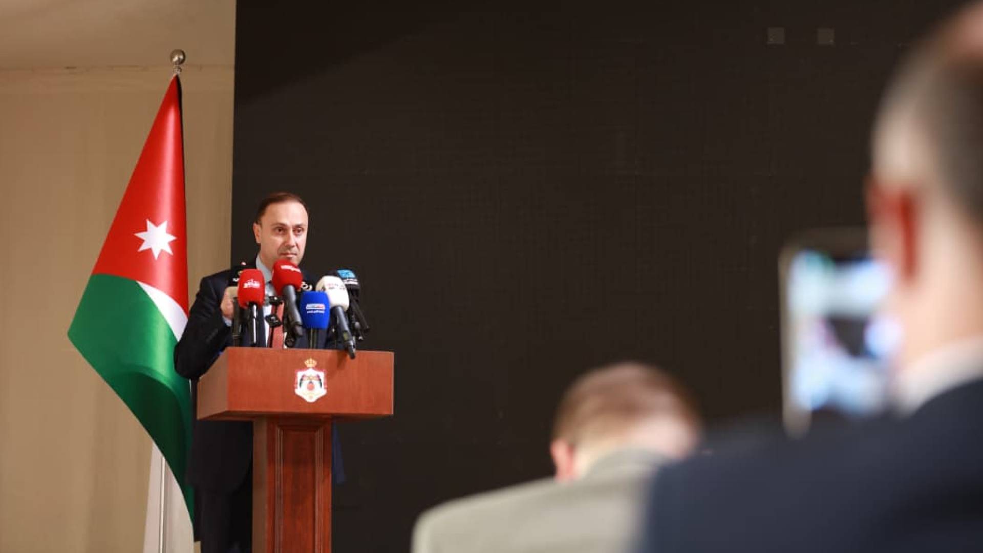 المومني يعلن استحداث مركز لعلاج السرطان في مستشفى الأميرة بسمة الجديد بإربد