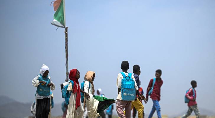 طلاب سودانيون