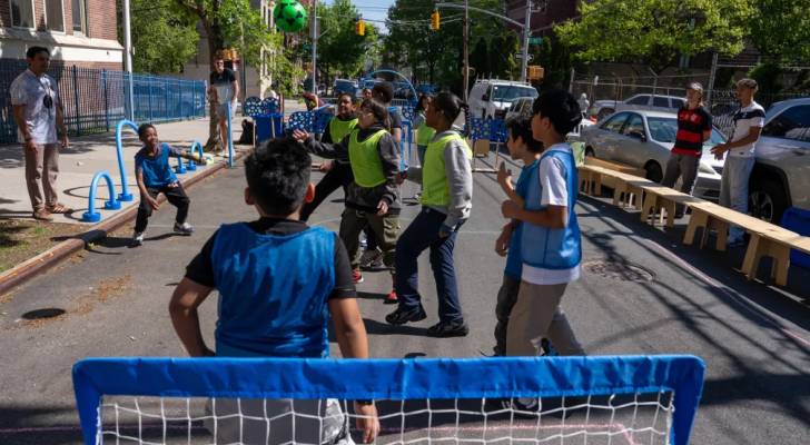 مبادرة "شوارع كرة القدم" في نيويورك استعدادا لكأس العالم 2026