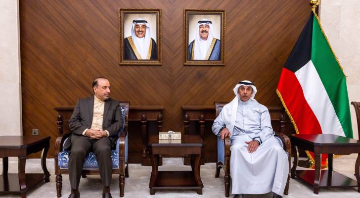 السفير الكويتي مع السفير الإيراني