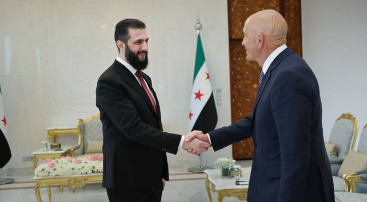 الرئيس السوري أحمد الشرع يستقبل المبعوث الأمريكي الخاص توماس باراك في دمشق