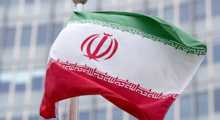 علم إيران