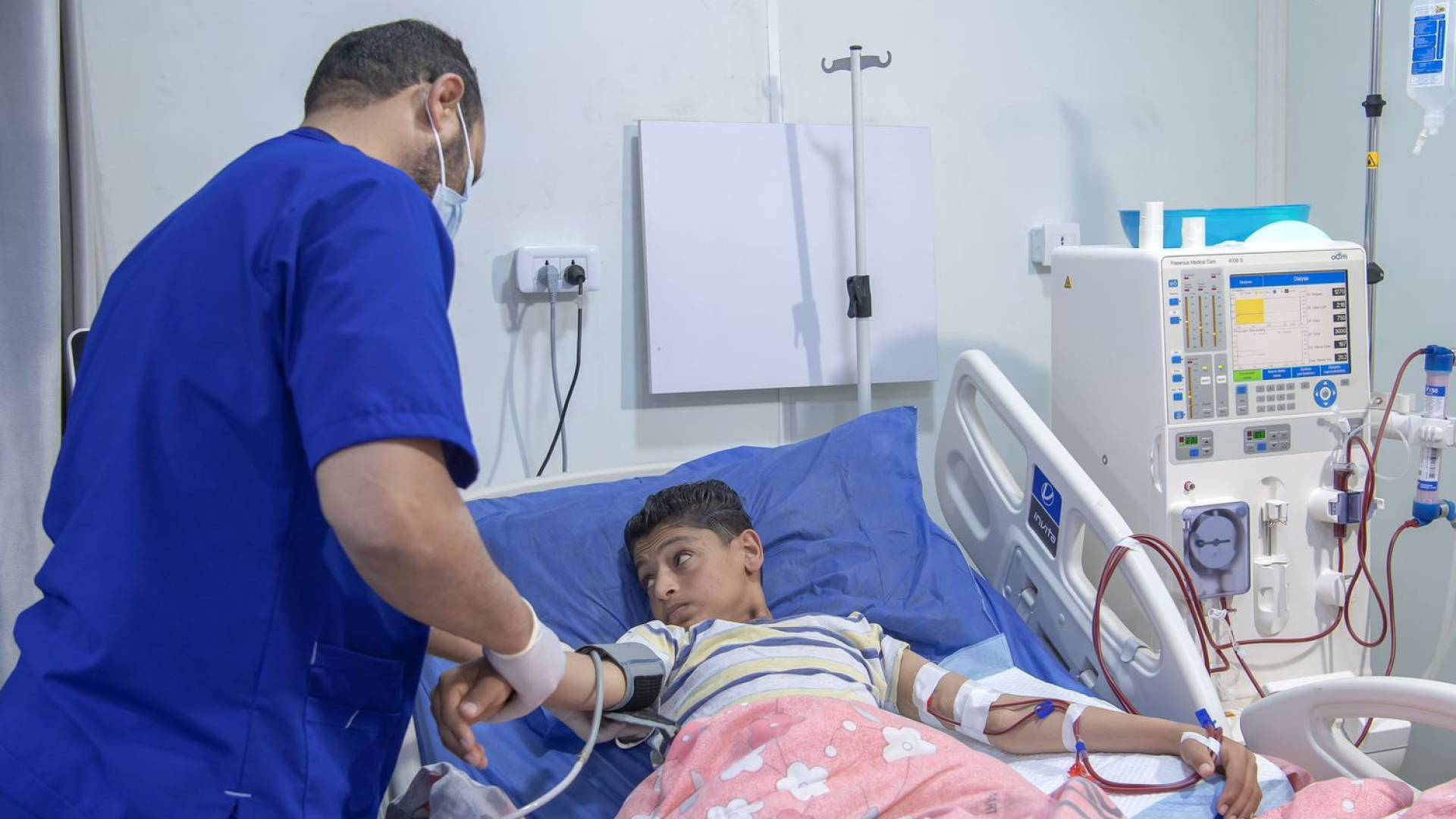 أكثر من 29 ألف خدمة علاجية لمرضى غزة عبر المستشفى الإماراتي العائم بدعم من وكالة الإمارات للمساعدات الدولية