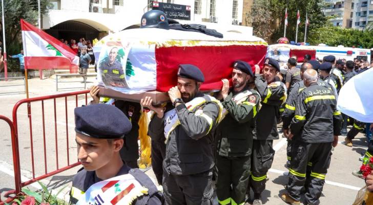 تشييع شهيد في الدفاع المدني اللبناني