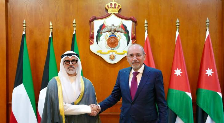 وزير الخارجية أيمن الصفدي ونظيره الكويتي