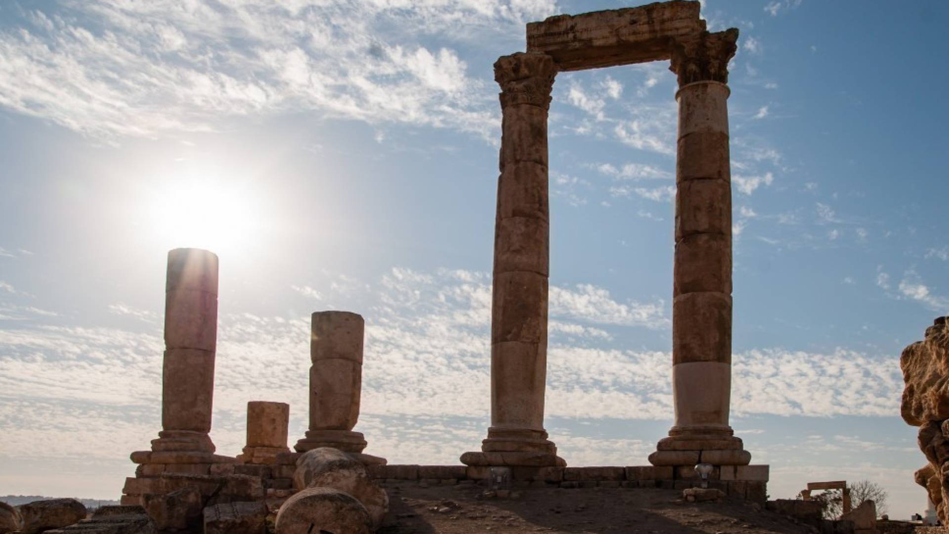 ارتفاع تدريجي على درجات الحرارة الأيام المقبلة.. والاربعاء طقس حارا نسبيا - فيديو