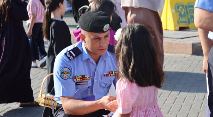 نشامى الأمن العام بمصليات العيد