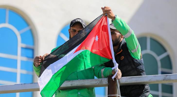 عمال الوطن