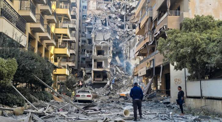 دمار في لبنان إثر ضربة إسرائيلية