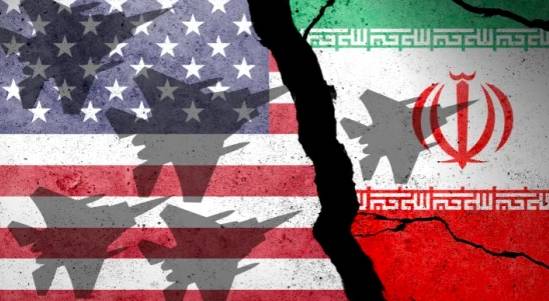 العلم الإيراني والعلم الأمريكي