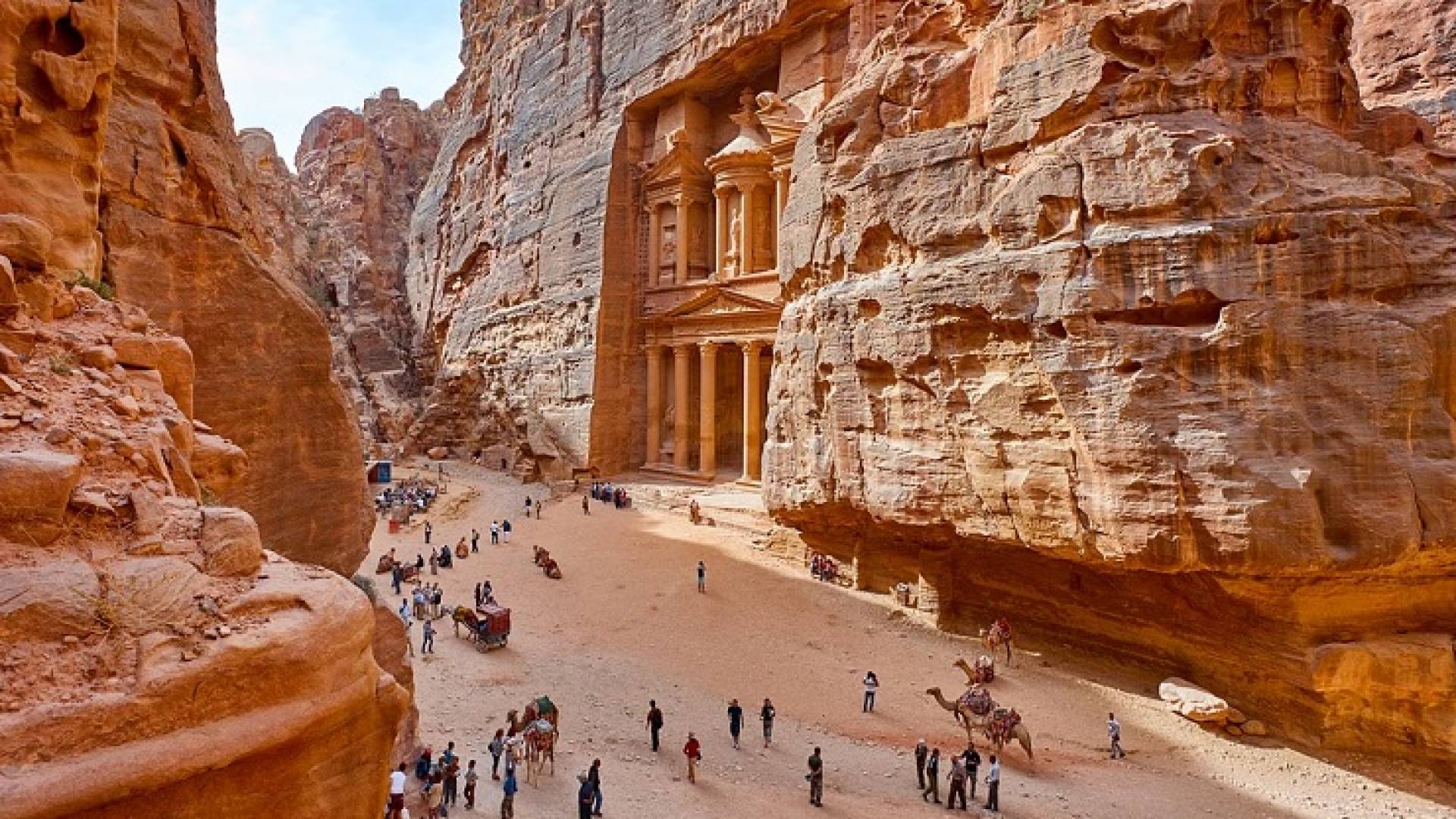 طقس العرب: استقرار الحالة الجوية.. وأجواء صافية في الأردن خلال الأيام المقبلة