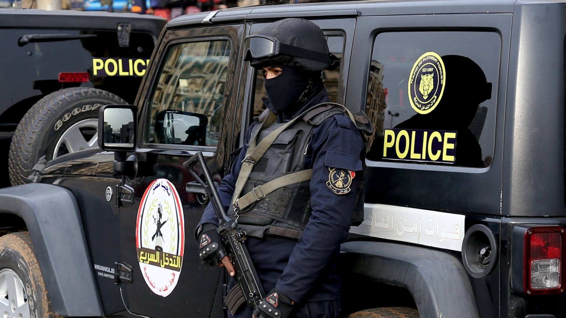 القبض على زوج بتهمة التعدي على زوجته وإكراهها على توقيع إيصالات أمانة في مصر