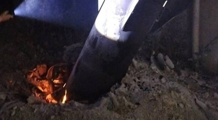 شظايا مقذوف صاروخي في الرمثا