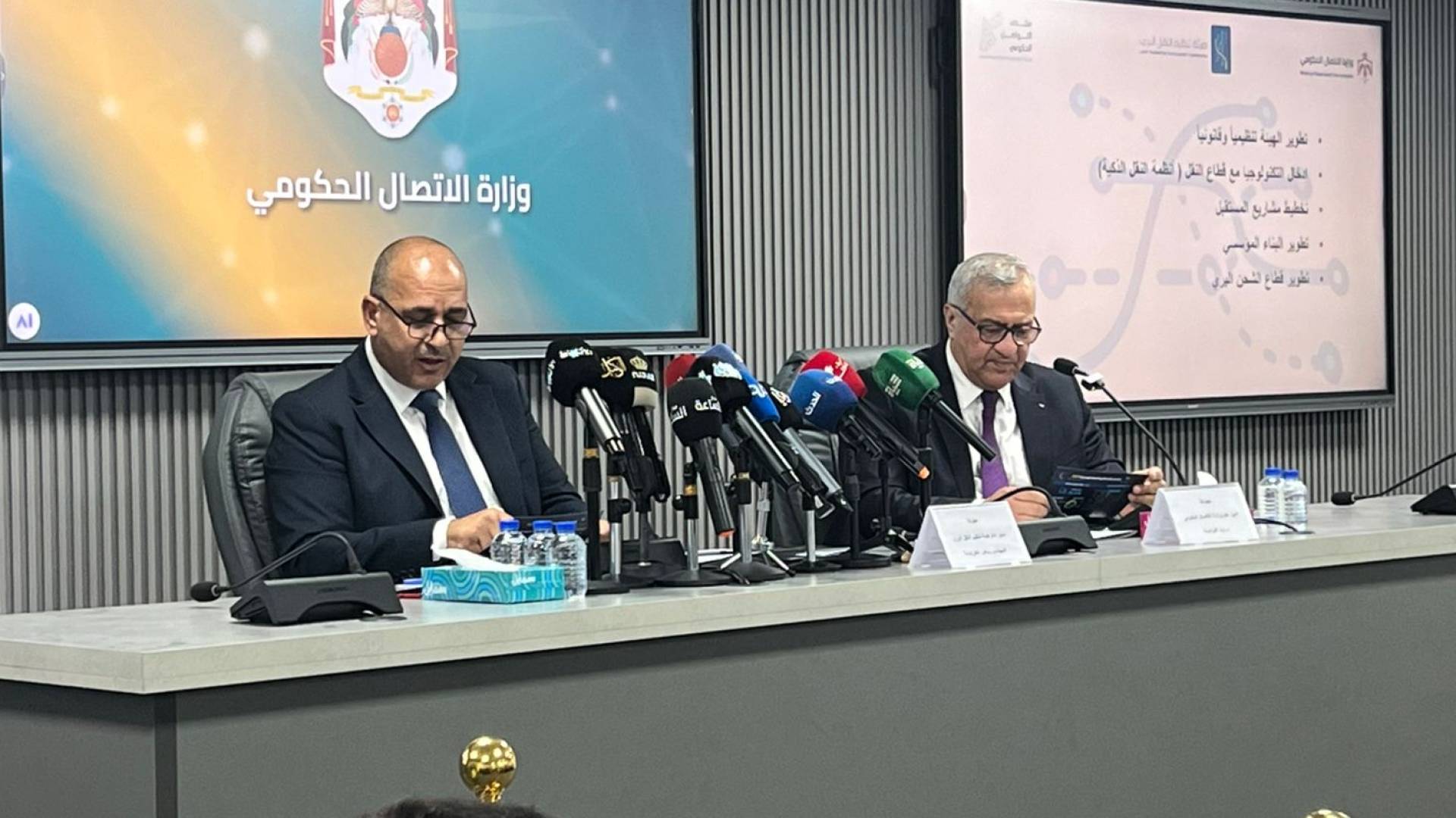 منتدى التواصل الحكومي يستعرض خطط تطوير النقل البري والرقمنة