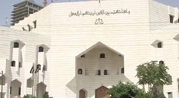 الجنايات الكبرى توجه تهمة القتل العمد مع سبق الإصرار لقاتلي صديقهما بشارع الأردن