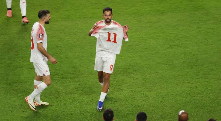 اللاعب علي علوان