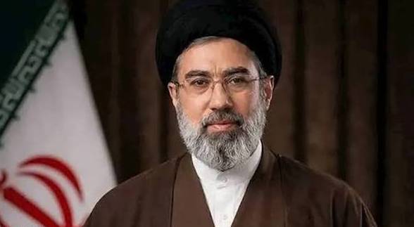 المرشد الأعلى الإيراي مجتبى خامنئي