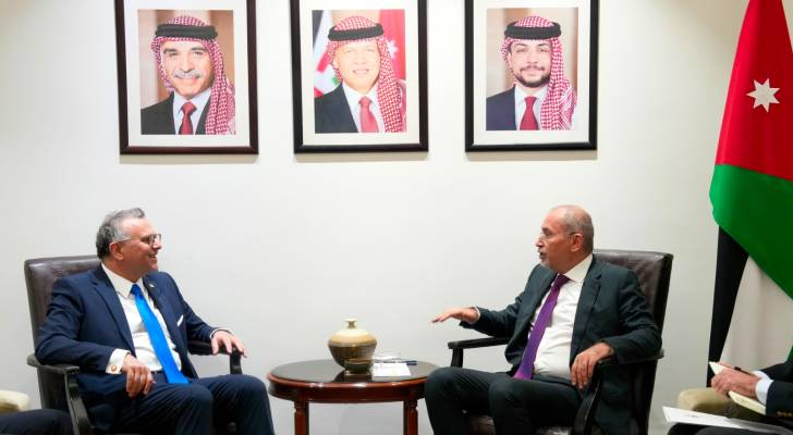 استقبل وزير الخارجية وشؤون المغتربين أيمن الصفدي كبير مستشاري الرئيس الأمريكي للشؤون العربية والشرق أوسطية مسعد بولص.