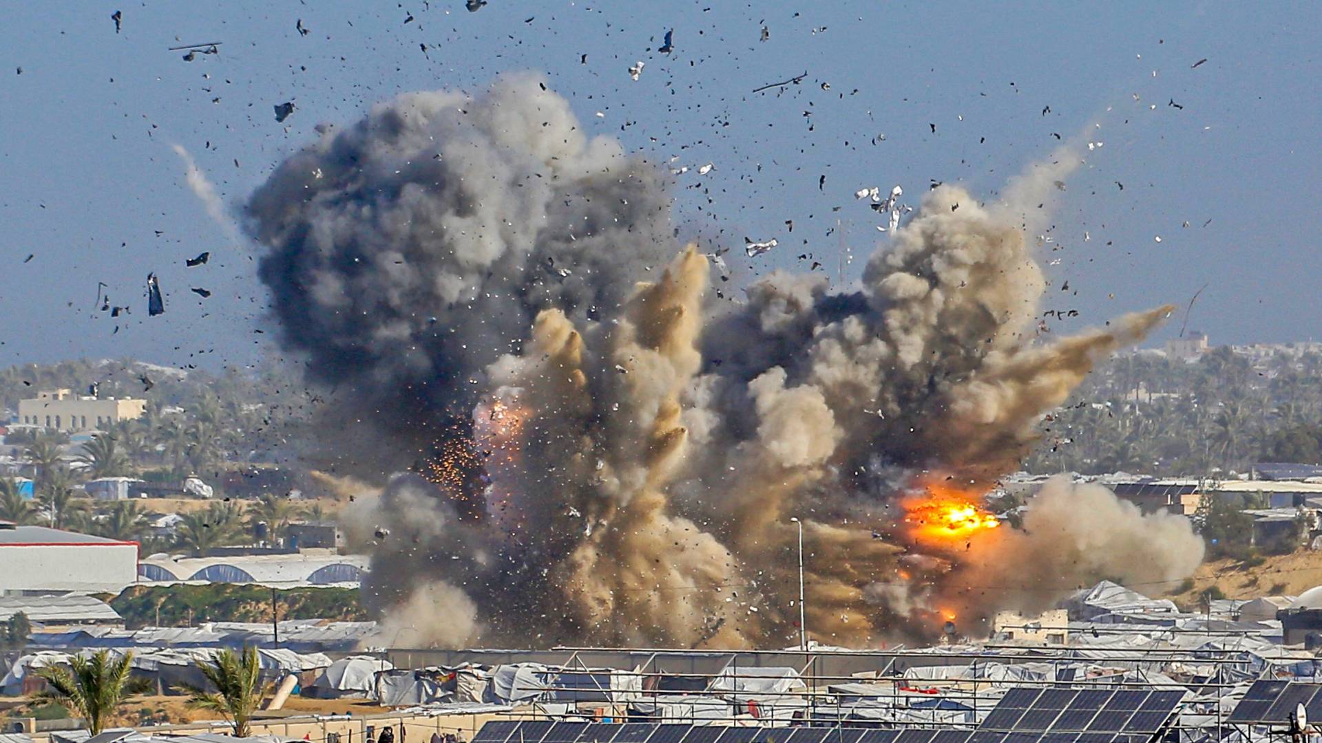 مصادر طبية فلسطينية: 6 شهداء في حصيلة لاستهدافات الاحتلال على قطاع غزة منذ فجر السبت
