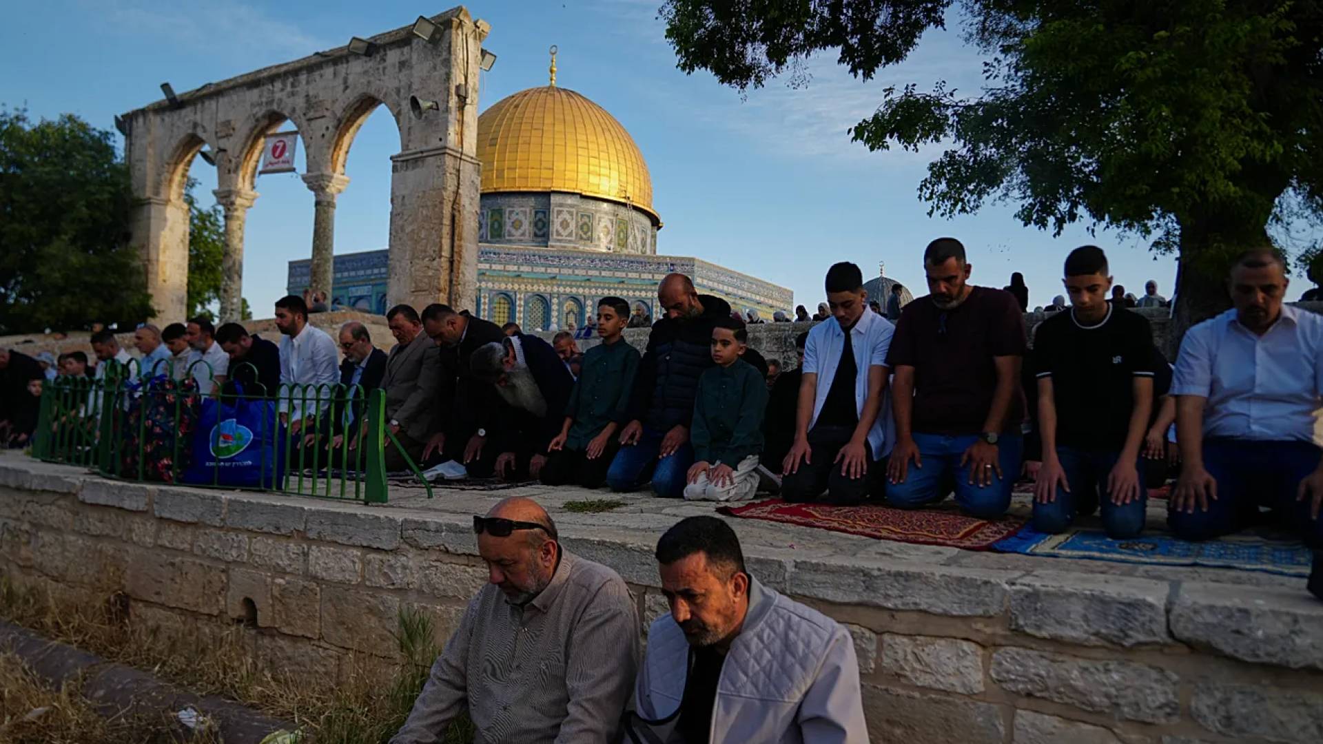 وزارة الأوقاف الفلسطينية تنفي صدور أي تعميم رسمي بشأن مكبرات صوت المساجد