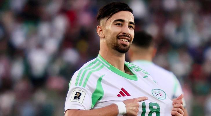 المهاجم الجزائري  محمد أمين عمورة