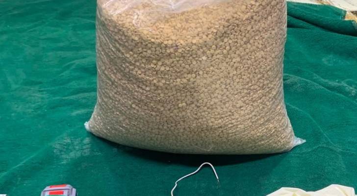 الجيش العربي: المنطقة العسكرية الشرقية تحبط محاولة تهريب كمية من المواد المخدرة بواسطة بالونات