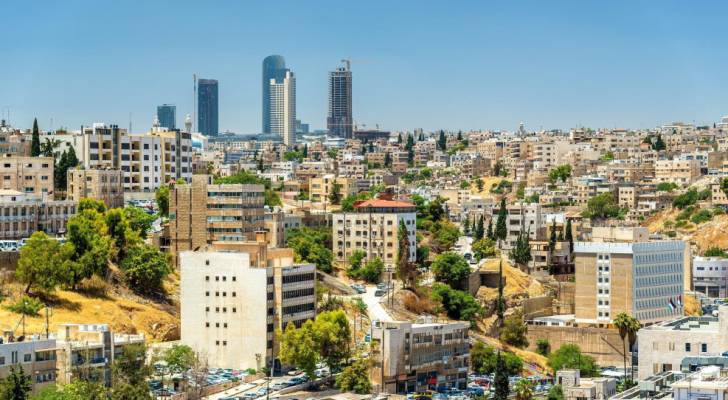 أجواء مشمسة في العاصمة عمان