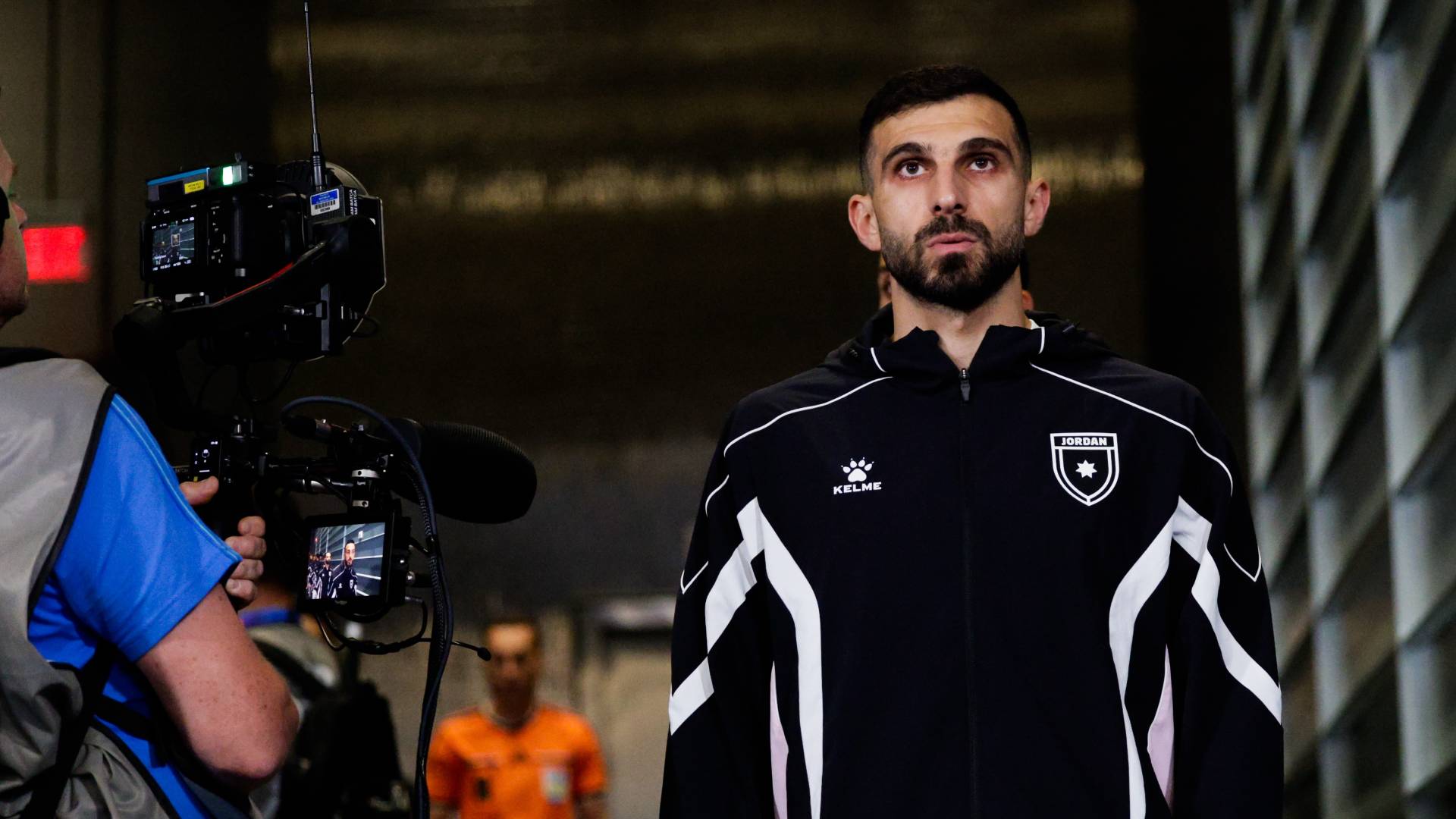 كابتن المنتخب الوطني إحسان حداد يعلق عبر انستغرام على الخسارة أمام الأرجنتين