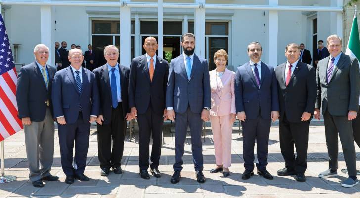 أنقرة تحتضن اجتماعا رفيع المستوى بين الرئيس السوري ووفد رفيع من الكونغرس الأمريكي