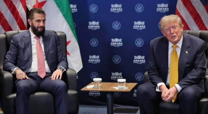 الرئيس السوري أحمد الشرع والرئيس الأمريكي دونالد ترمب